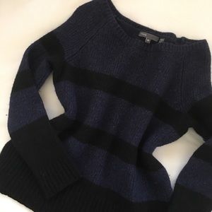 YARD SALE Vince. Blue/Black Wool Pullover Sweater